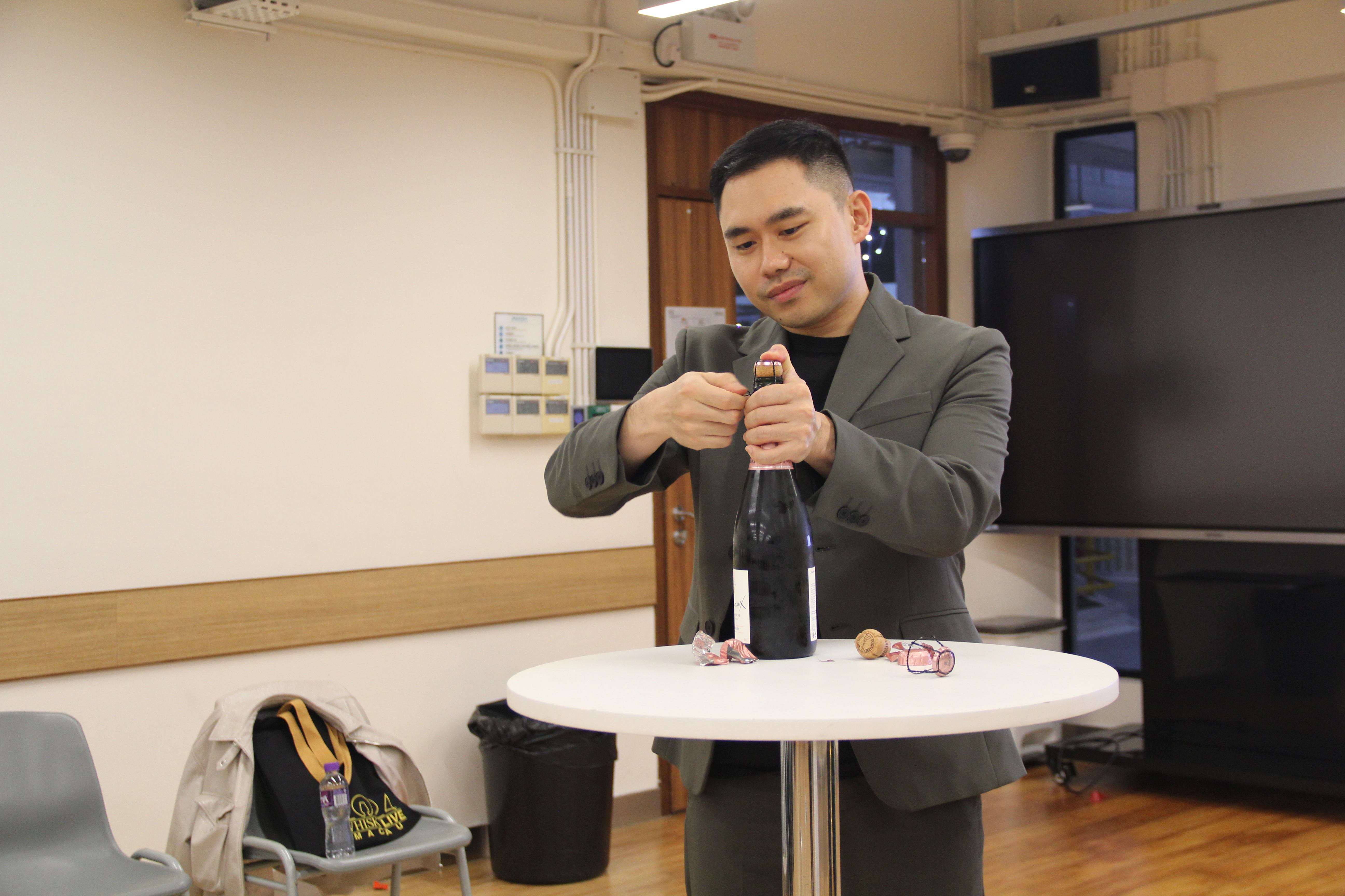 1770729207460574.jpg 33.jpg